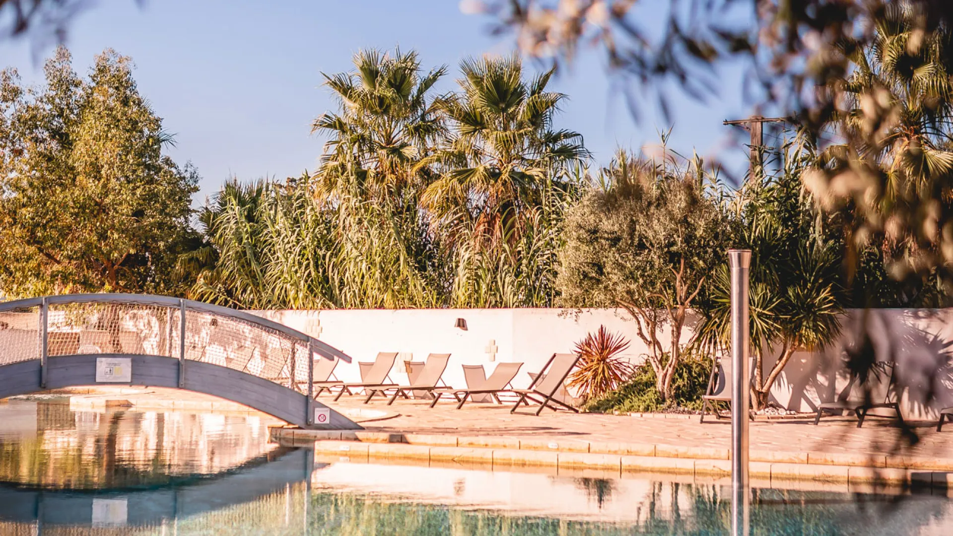 camping ile de ré with swimming pool